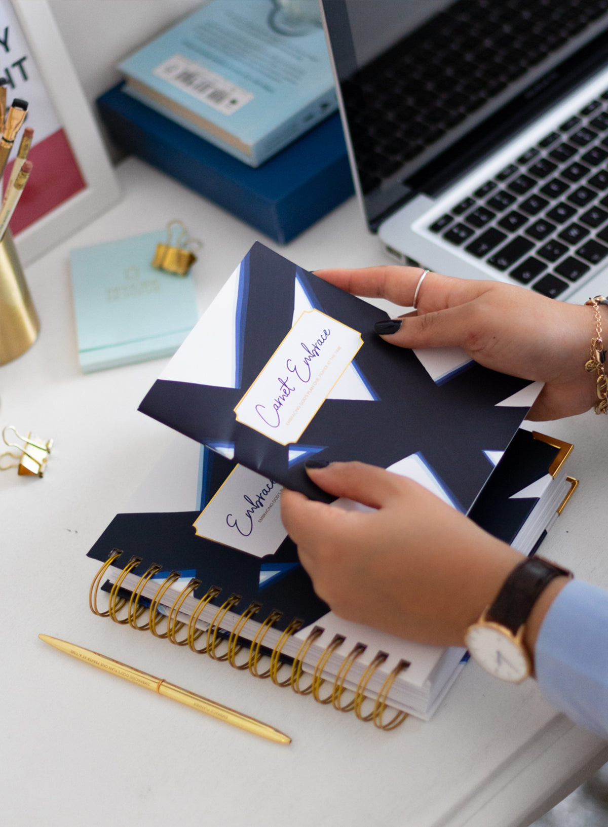 Le Set de 5 Carnets Légers Embrace (+1 Stylo Offert) - Embrace Planner